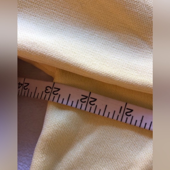 vince lemon yellow boxy pullover - Picture 5 of 7